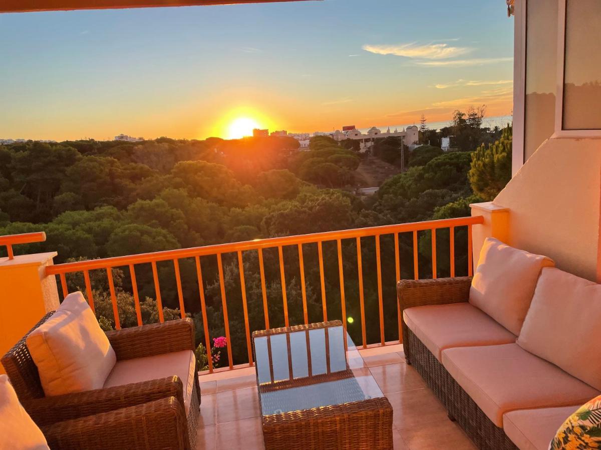 Beautiful Holiday Apartment 2 Bedroom Beach And Pool Malaga Marbella Calahonda Royale Mijas Costa Spain Buitenkant foto